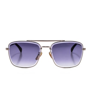 7093GS sunglasses with metal frame.

 Shape and design:
 - These David Beckham glasses have a square silhouette.

 Frame material:
 - The frame of these glasses is made of metal.
 - The use of metal provides durability and lightness to the frame.
 - This makes the glasses durable and comfortable to wear.

 Metal temples:
 - The temples are also made of metal, matching the frame material.
 - The metal on the temples adds solidity and stability to the structure of the glasses.

 Brand details:
 - David Beckham brand engraving on the lens.
 - These design elements help to clearly identify the model as part of the David Beckham eyewear collection.

 Glasses:
 - The lenses are of high quality.
 - These lenses provide excellent UV protection and sharp, clear vision.
 Measures: Lens height: 49 mm. Lens width: 60 mm. Bridge: 17 mm. Temples: 145 mm.
 Composition: Metal
 Care:
Use a soft, clean microfiber cloth to clean your sunglasses. This type of cloth will not scratch the lenses.
 Avoid using abrasive cleaning products, detergents, alcohol or acetone, as they can damage lenses and anti-reflective treatments.