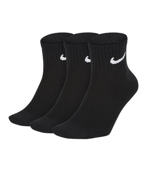 Power through your workout with the Nike Everyday Lightweight Socks. Soft yarns with sweat-wicking technology help keep your feet comfortable and dry.