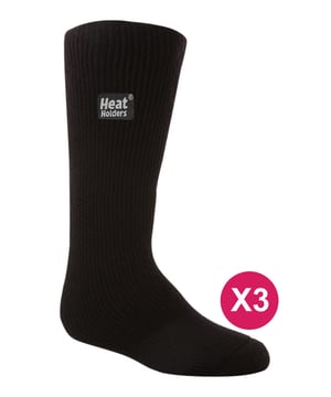 Die Original-Kindersocken von Heat Holders bieten unschlagbare Wärme für die Füße Ihrer Kinder und sind durchschnittlich siebenmal wärmer als normale Baumwollsocken. Unsere Socken sind perfekt für stundenlanges Spielen im Freien, denn sie sind nicht nur unglaublich warm, sondern auch kuschelig und gemütlich! Wenn Kinder so aktiv sind, wie sie es sind, brauchen sie viele Socken, damit sie nicht schlapp machen. Deshalb gibt es diese Socken im 3er-Pack! Die Innenseite jeder Socke wurde intensiv gebürstet, was sich nicht nur sensationell weich anfühlt, sondern auch die warme Luft nahe an der Haut einschließt und die Füße länger warm hält, besonders wenn sie draußen im Schnee spielen. Die Heat Holders sind dick, klobig und haben eine Tog-Einstufung von 2,34. Sie werden aus einem speziell entwickelten schweren Garn hergestellt, das extreme thermische Eigenschaften hat. Mit ihrer langflorigen Polsterung tragen diese Thermosocken dazu bei, dass sich die Füße rundum wohl fühlen und unterstützt werden. Diese Thermosocken haben einen langen, geschlungenen Thermoflor. Die innovative Stricktechnologie erzeugt unseren einzigartigen, extra langen, geschlungenen Flor, der mehr warme Luft einschließt und die Wärmeleistung erhöht! Sie sind in 8 verschiedenen Farben und in 2 Kindergrößen erhältlich: 9-1 UK & 2-5 UK. Sie bestehen aus 91 % Acryl, 5 % Polyamid, 3 % Polyester, 1 % Elastan und sind maschinenwaschbar.