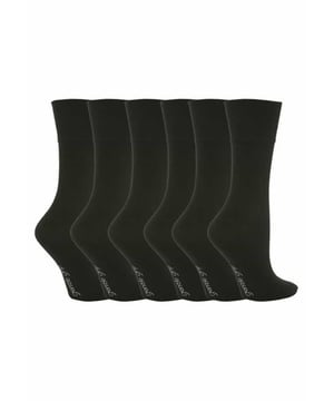Met een speciaal ontworpen honingraat-bovenkant zijn Sokkenhop zachte Gentle Grip®-sokken comfortabeler gemaakt voor alle dragers, maar vooral als u last heeft van problemen met de bloedsomloop of gezwollen benen, enkels en voeten. Deze collectie ontwerpen ziet er net zo goed uit als ze voelen, gemaakt van zacht, comfortabel katoenrijk garen. houd je voeten geurvrij met platte naden voor extra draagbaarheid Alle SockShop Gentle Grip®-sokken zijn gemaakt om je benen te verzorgen, ze vormen zich comfortabel naar hun natuurlijke contouren zonder een van die lelijke, irriterende en jeukende vernauwingsringen achter te laten . Dit zijn echt de sokken voor iedereen die niet van strakke bovenkants houdt. Gentle Grip bovenkants die niet naar beneden vallen bij slijtage en ook ideaal zijn voor diabetischei!