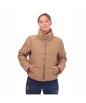 Womens Only Dolly Short Puffer Jacket in tigers eye.- Front zip.- High collar.- Slanted front pockets.- Padded with premium synthetic padding.- 60% polyester  40% nylon.- Ref: 15205371