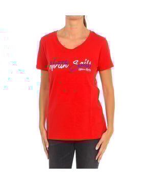 Camiseta de manga corta North Sails.
Cuello redondo con acabado acanalado.
Estampado de la marca en el frontal.
Haz que tus looks de fin de semana suban de nivel con el encanto tradicional de North Sails.
Un básico para todos los días con una actitud decidida.
Costuras vistas a tono.
 Composición: 100% Algodón
 Cuidados:
Lavar a temperatura máxima 30º.
Planchar a temperatura media.
No usar secadora.
No usar lejía.
No lavar en seco.