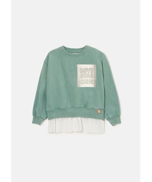 Let us do the styling for you with our mock shirt sweat. Crafted from super soft cotton with an authentic wash and mock crisp cotton shirt. Featuring a high build silver slogan design for extra style credits.