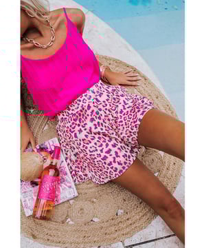 Quality materials
  Leopard print design
  Flutter detailing on the hem
  Comfortable and durable
  Versatile design
  Easy to pair with different tops and shoes