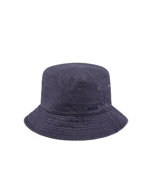 De Calomba Hat van Barts is een casual en comfortabel zomeraccessoire dat ideaal is voor zonnige dagen en schaduw biedt. Met een ca. 5 cm brede rand biedt hij effectieve bescherming tegen de zon, terwijl de vochtafvoerende binnenband met klittenbandsluiting het mogelijk maakt om de maat individueel aan te passen. Ventilatiegaten aan de zijkanten zorgen bovendien voor een optimale luchtcirculatie en meer comfort.