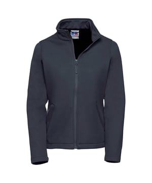 Materiaal: 100% polyester. Stof: Gebonden, Dubbellaags, Gebreid, Geweven. Voering: Bonded, Microfleece. Ontwerp: Eenvoudig. 340gsm. Stoftechnologie: Ademend, Duurzaam, Flexibel, Douchebestendig, Teflon coating, Waterbestendig, Windbestendig. Halslijn: Kadetkraag. Toegang voor oortelefoon, nek met tape. Mouwtype: Met lange mouwen. Manchet: Open. Geschikt: Gevormd. Zakken: 2 Zijzakken, Rits. Sluiting: Volledige rits, omgekeerde rits. Zoom: Dropzoom, Open. Duurzaamheid: Amfori, Better Cotton Initiative, BSCI, Fair Labor Association, Oeko-Tex Standard 100 Gecertificeerd, WRAP Gecertificeerd.