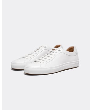 Refined cupsole trainers made in Italy by BOSS, detailed with a lace-up closure and tonal branding for subtle DNA.
LacesFully linedPackaging: Box
100% Goat leather, 100% Cow skin, 100% Calfskin, Sole: 100% Rubber, Upper material: 100% Cow skin, Innersole: 100% Calfskin
 
50499798
 