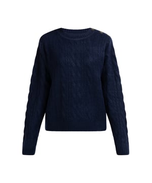 geen voering/geen voering, geen vulling  Het klassieke gebreide ontwerp met een kabelgebreid patroon luidt het herfst-winterseizoen in bij DreiMaster Vintage. Gemaakt van een zachte garenkwaliteit, waardoor de trui uiterst comfortabel is om te dragen. De ronde halslijn en de kleine rij knopen op de schouder, die het design met de merkknoopjes in hoornlook compleet maken, passen hier goed bij.  Gebreide trui