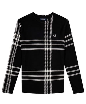 Specificaties: Trui met ronde hals gemaakt van zachte tartan merinowol, met geborduurd logo op de voorkant. Geschikt voor alledaagse looks Pasvorm: Normaal Model draagt maat: M Lengte model: 180 cm