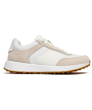 Zapatillas blancas Cole Haan GrandPro Wellsley Runner para mujer, fabricadas en piel y suela de goma. Incluye: parte superior de tela y ante, herrajes dorados, plantilla ligera y cómoda.