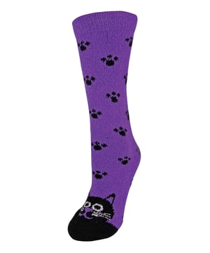 Have your favourite animals on the end of your feet keeping your feet snuggly and warm indoors. These anti slip animal socks are fantastic for lounging around the house to use as bed socks or for walking on slippery surfaces. Keep your feet fun, safe and super cosy. Choose from styles that include a dog, cat, elephant, tiger, koala and a monkey. They all have different colours including blue, purple and orange and other colours to choose from. The animal face is knitted at the end of the foot, with animal paws and monkey hands riding up the leg, creating a real novelty animal pair of cosy fuzzy socks. These anti skid socks are also ideal for indoors as they have a non slip rubber grip on the bottom of the foot. This style of grip is simply just small dots. The grippers will provide better traction on indoor wood or tiled surfaces which would otherwise be hazardous and slippery. Additionally, these novelty animal socks are made of 98% polyester microfibre. This gives them that plush fluffy effect that gives them that soft touch, making your feet extra cosy. They’ll also hold the warm air close to your skin, keeping your feet warm when the cold winter weather hits. As gift ideas, these would be perfect for a pet lover or someone who loves animals in general. If you know someone who also enjoys home comforts then these socks will be perfect. For a friend or a family member like a mum, grandma, auntie or a teenage girl sister these would be great and would be guaranteed to put a smile on their face. The comfort top at the top of the socks adds extra comfort, making it less constrictive. This makes it less likely that nasty marks will appear on the top of your legs. These socks are available in 6 styles and are in a size 4-7 UK 5-8 US and 37-42 EU. They are made out of 98% polyester 2% nylon and they are machine washable.