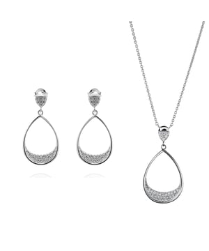 This Orphelia Set: Necklace + Earrings in Silver is made of the highest quality allergy free 925 Sterling Silver. The Orphelia 'Jolina' Women's 925 Sterling Silver Set: Necklace + Earrings - Silver SET-7490 comes delivered in a beautiful gift box and has a two year warranty - the perfect gift to spoil yourself or a loved one.