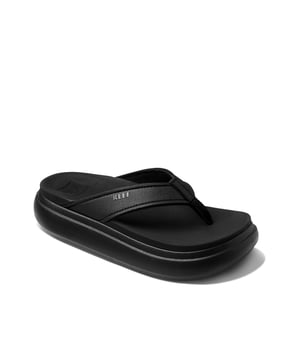 Effortlessly chic with comfort you can see. The Cushion Bondi is water-friendly, flexible, and destined for summer adventures. It's made entirely with a lightweight EVA that provides everlasting cushion and rebounding support.