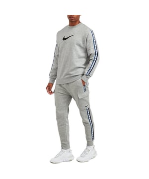 Nike tracksuit sale store uk