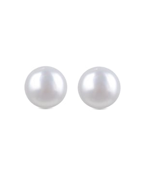 Pendientes básico de plata de ley 925 y perla blanca con acabado en baño de rodio. Essential encarna la sencillez refinada, piezas atemporales con líneas suaves y el brillo adicional de las circonitas. Joyas básicas sin pretensiones que son perfectas para el uso diario, pero también pueden funcionar en ocasiones especiales.