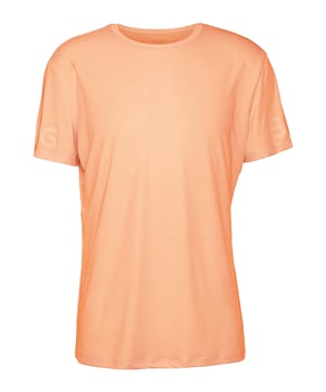 La camiseta de entrenamiento de manga corta Björn Borg Light para hombre es la elección perfecta para el día a día y te ayudará a mantenerte fresco cuando estés sudando en el gimnasio. Te encantará su material transpirable y el icónico logotipo en el brazo, que te da un toque extra de estilo para tu próximo entrenamiento. Se trata de una camiseta de entrenamiento minimalista confeccionada con un suave tejido 100% poliéster reciclado de alta calidad, lo que significa que no sólo es de alta calidad, sino también respetuosa con el medio ambiente, para que puedas sentirte bien con lo que llevas puesto y con lo que haces por el medio ambiente. El material también es de secado rápido para que usted no tiene que preocuparse por el sudor mientras se workout.This camiseta está hecha de: 100% poliéster (reciclado) y viene en 4 tamaños: Pequeña, Mediana, Grande y X-Grande. Vienen en 2 colores: Black or Cadmium Orange and are Machine Washable.Extra Product DetailsBjörn Borg Men's Light T-ShirtShort Sleeve LengthIdeal For EverydayGreat For Workouts & TrainingBreathable MaterialRegular Fit & Round NeckIconic Borg Logo On ArmQuick DryingComes In Black or Orange100% Recycled PolyesterEco FriendlyAvailable In: S, M, L & XLLavable a máquina