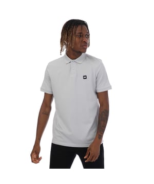 Heren Weekend Offender Barnum Polo Shirt in Zilver.- Opstaande kraag.- Korte mouwen.- Geribde manchetten en kraag.- 2 knoopsluiting.- Geweven Weekend Offender merk patch op de linkerborst.- Rechte zoom.- 100% Katoen.  Machine wasbaar.- Ref:WOSPO501