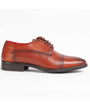 Garantía Purapiel, 10 años de garantía. Zapato de cordón para hombre. Fabricado en cuero 100% natural libre de Cromo VI. Materiales de máxima calidad. Suela cosida de cuero. Plantilla acolchada. Fabricado por otras marca para nuestra marca.