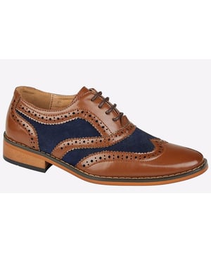 Goor present effortless sophistication in these Edison junior brogues, delivered in a classic tan upper with navy overlays for increased visual appeal, and complete with timeless brogue detailing throughout.
- PU/Synthetic Suede
- Classic brogue detailing
- Intricate stitching
- Secure lace fastening
- Resin Sole