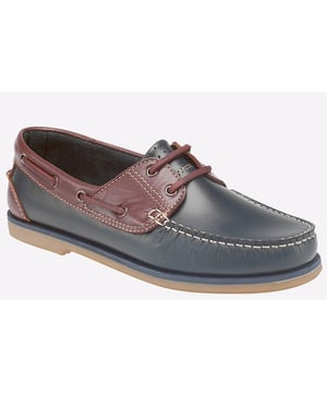 Timeless style is delivered in these Dek Saltburn men's shoes, boasting a classic Moccasin silhouette in a premium leather upper. Theon-trend navy colourway is complimented by designer contrast stitch detailing, for head turning visual appeal that is sure to impress.
- Leather upper
- Classic Moccasin silhouette
- Slip-on design
- Intricate contrast-stitch detailing
- Non Marking Stitched TPR Sole
