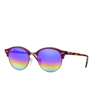 Gafas de sol Clubround Mineral Flash Lenses.
Forma de la montura: Redondo.
100% Protección UV.
Cristales antirreflejo.
Todos nuestros productos se envían en el interior de su estuche original.
Incluye una gamuza limpia cristales, los certificados de autenticidad y garantía.
 Medidas: Alto lente: 46 mm. Ancho lente: 51 mm. Puente: 19 mm. Patillas: 145 mm.
 Composición: Acetato
 Cuidados:
Limpieza y manutención:
- Limpiar las gafas con agua y jabón.
- No utilice paños sucios o abrasivos, que puedan alterar las características de los filtros.
- Utilice solo accesorios y repuestos originales.