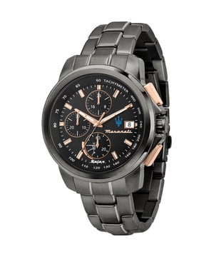 Estas fiestas, sorpréndase con un regalo exclusivo: el reloj Maserati para hombre modelo Successo Solar R8873645008. Este resistente reloj, acabado en negro con oro rosa, desprende estilo y clase. Una idea de regalo perfecta para las fiestas o un cumpleaños. El reloj combina funcionalidad con un diseño atrevido, lo que lo hace divertido tanto para regalar como para recibir. Sorprenda al hombre especial de su vida con este reloj y vea cómo se ilumina su rostro durante las fiestas. Complete el espíritu navideño colocando este precioso reloj bajo el árbol de Navidad y deje una impresión duradera. Compra este reloj Maserati con descuento en las rebajas. Reloj Maserati Successo Solar hombre negro/rosado en oferta Este reloj Maserati Successo Solar R8873645008 para hombre encarna el estilo y la funcionalidad con una resistencia al agua de 5ATM, lo que lo hace adecuado para el uso diario, incluso mientras se ducha. Con una pulsera equipada con un cierre desplegable, ofrece comodidad y seguridad. La caja del reloj, con un impresionante tamaño de 11,7 cm, alberga un movimiento de cuarzo de precisión. El cristal mineral protege el reloj analógico, mientras que la indicación de la fecha añade funcionalidad. Con un diámetro de 44 mm, el reloj irradia potencia, mientras que la correa, con una longitud de 21 cm y una anchura de 20 mm, garantiza un ajuste perfecto. Este reloj Maserati no es sólo un cronómetro, sino un símbolo de elegancia atemporal. Compre ahora el reloj Maserati para hombre en oferta. Ver todos nuestros relojes.    Marca: MaseratiNombre del modelo: Successo Solar R8873645008 Categoría: reloj para hombreMateriales: acero inoxidableColor: negro, rosa