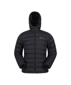 Materiaal: 100% nylon. Vulling: Microvezel. Ontwerp: Logo, Quilted. Stoftechnologie: DWR afwerking, waterafstotend. Manchet: Elastiek. Halslijn: Kapitein. Mouwtype: Met lange mouwen. Zakken: 2 Zijzakken. Sluiting: Ritssluiting vooraan.