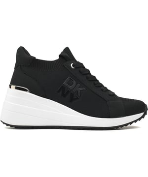 Een Fabulous Paar Hi-top, High Fashion Sneakers, Die Comfortabel Voelen En Fantastische Designerlooks Bieden. Als Je Houdt Van De Sfeer Van De Stedelijke Jungle, Met Een Twist Naar Verfijnde Sokkenachtige Sneakerstijl, Dan Is Dit Jouw Favoriete Schoen. Deze Dkny Kasia Wedge Trainer Heeft Een Zachte Zwarte Fijne Nylon Bovenkant Met Het Iconische Dkny Logo Aan De Zijkant En Een Gouden Metalen Hakdetail.