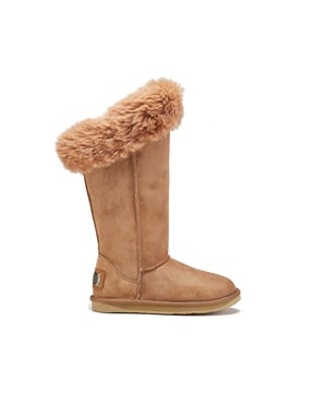 LuxeCo iconic Cosy silhouette with a luxe faux fur cuff, stylish and comfortable every day wear