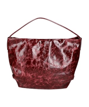Bolso bandolera de mujer en piel genuina de charol. Equipado con una correa de hombro extraíble. Producto artesanal italiano. Hecho en Italia