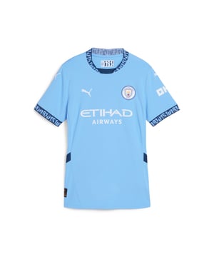 PRODUCT STORY: Manchesters 0161 is more than an area code. Youll see it written on lampposts, printed on t-shirts, and tattooed on people. Its an accent, a swagger, a sense of what being Mancunian is all about even if you arent Mancunian. This season, we thread 0161 through the trims of the 24/25 Home Kit and invite the world to wear it. From East Manchester to Istanbul, Northern Quarter to Norway, Moss Side to the other side of the world. If its Sky Blue, its 0161. Thats Manchester Calling. FEATURES & BENEFITS: dryCELL: Performance technology designed to wick moisture from the body and keep you free of sweat during exercise; As part of the RE:FIBRE program, this garment is made of at least 95% recycled material from textile waste and other used materials. DETAILS: Regular fit; 170 gsm, Jacquard; Crew neck; Short sleeves; Official team branding. Our model is 180 cm tall and is wearing size S UK.