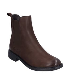 In de herfst en winter zit u goed geadviseerd met deze alledaagse enkellaarsjes - Selena 19. Het geitenleer zorgt voor een lange levensduur van de schoen. Ons elastische band gelaat een goede grip en een gemakkelijke instap in de schoen. Dit model heeft een uitneembare zool om zich te kunnen omkleden. De constructie van AGO garandeert lichtheid en duurzaamheid. Met de G-breedte schoen is de enkellaars Selena 19 voor de voet. Dit tijdloze model Selena 19 geeft u de vrijheid om uw eigen weg te gaan.