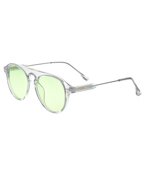 Marco TR90 de alta calidad; TR90 está fabricado con tecnología suiza para ser súper flexible, duradero y liviano. Lentes polarizadas TAC multicapa; Elimina el 100% de la luz azul dañina y el resplandor UVA/UVB; Patillas de acetato ligero de alta calidad; Bisagras estándar de acero inoxidable; Resistente a rayones e impactos;