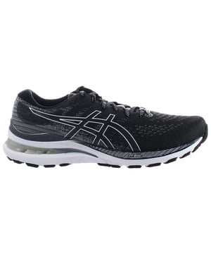 El zapato Gel-Kayano ™ 28 (ancho) crea un paso estable que te mueve hacia una mentalidad equilibrada.