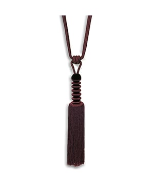 The Zen tiebacks in Damson purple have been designed to add character and charm to your curtains. Featuring a traditional silky-smooth tassel and an intricate corded design, this item is ideal for sprucing up your existing curtain set up.
