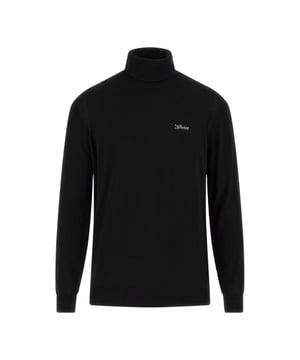 Der Herren Strickpullover 'EBENEZER' von Guess überzeugt durch seinen klassischen Rollkragen und Rippbündchen an Ärmeln und Saum. Das unifarbene Design verleiht dem Pullover eine zeitlose Eleganz. Ein dezentes Label-Stitching setzt einen stilvollen Akzent. Der Glattstrick sorgt für eine angenehme Haptik und hohen Tragekomfort. Der gerade Schnitt bietet eine bequeme Passform und macht den Pullover vielseitig kombinierbar. Ideal für einen eleganten und dennoch lässigen Look.