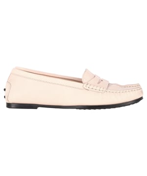 VINTAGE, RRP AS NEW
Stylish and super comfortable, this pair of loafers by Tod's will make a great addition to your shoe collection. They have been crafted from leather and styled with Penny keeper straps. Leather insoles and pebbled rubber outsoles beautifully complete the pink loafers.


with Box, Dust bag


Tod's City Gommino Driving Shoes in Pastel Pink Leather
Condition: Excellent
Signs of wear: Include Box., No visible sign of wear. No Mark at insole.,  Very light mark at soles.
Packaging: Box, Dust bag
Color: Brown | ochre
Material: Leather | sheep leather
Size: EU36.5
Measurements: Insole length: 280
SKU: NAPPUGBSH397753W