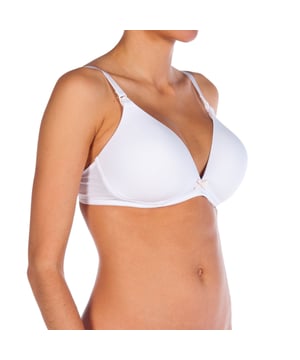 Non-wired and padded maternity bra in white. 
 A comfortable and feminine garment ideal for the day-to-day of women. 
 White color 

 Composition: 
 84% Nylon. 16% Spandex. 

 Care: 
 Hand wash with cold water. 
 Use neutral soap. 
 Do not use bleach. 
 Rinse without twisting. 
 Iron only non-elastic parts.