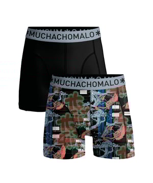 De Boxershorts/Onderbroeken van Muchachomalo zitten als gegoten en zijn gemaakt van hoogwaardig katoen. Een zachte elastische logotailleband van microvezelstof zorgt voor extra comfort. Specificaties •	Normale Pasvorm •	Vlakke gestikte naden voor extra comfort •	Zachte Waistband met het Muchachomalo Logo Onderhoud •	Wassen op 30 graden •	Niet in de droger •	Strijken op matig warme stand (2 stippen) Waarom Muchachomalo? Muchachomalo werkt alleen met fabrieken die BSCI en OEKO-TEX gecertificeerd zijn. Deze fabrieken hebben als doel arbeidsomstandigheden continu te verbeteren. Zij strijden voor het recht op het vormen van een vakbond, veilige werkomstandigheden en zijn tegen dwang- en kinderarbeid. Ook stellen zij consumenten en bedrijven in staat om zelf verantwoordelijke beslissingen te nemen die onze planeet beschermen voor de toekomstige generaties.