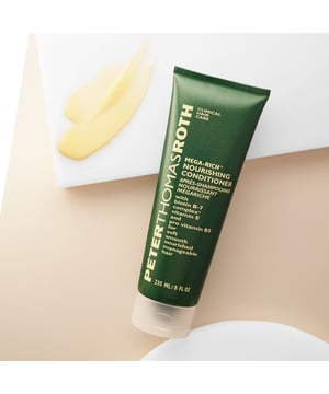 Voedende, vitaminerijke conditioner met Biotin B-7 Complex™, Vitamine E en Pro Vitamine B5 maakt het haar zacht, glad en tastbaar.