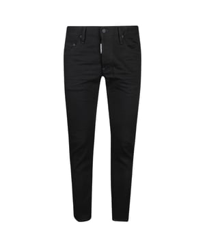 Modelo Skater Jean, Denim Stretch 98% Algodon 2% Elastano, Bragueta De Botones, Corte Entallado Con Pernera Conica, Insignia Grande De La Marca