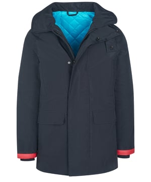 100% polyamide; Trussardi-jeansjasje;  Model: 52S002141T001587 K299;  Hoogwaardige afwerking;  Opstaande kraag met afneembare capuchon;  Ritssluiting, knoopsluiting met drukknopen;  Twee voorzakken, twee borstzakken;  Trussardi Jeans-logodetails