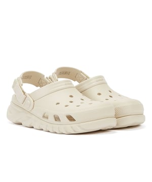 Maak kennis met de dynamische Duet Max, een op sport geïnspireerd wonder. Deze schoenen zijn gemaakt met een voorgevormd Croslite™ bovenwerk en staan garant voor duurzaamheid en stijl. Het robuuste ontwerp van de tussenzool voegt niet alleen een vleugje stoerheid toe, maar staat ook garant voor comfortabel dragen. Met draaibare, verstelbare achterbanden voor een betere pasvorm. Geniet van het verbeterde ademende vermogen en de waterafstotende eigenschappen met de geïntegreerde ventilatiepoorten. Mis bovendien de kans niet om deze schoenen helemaal van jou te maken door ze te personaliseren met Jibbitz™ bedeltjes.