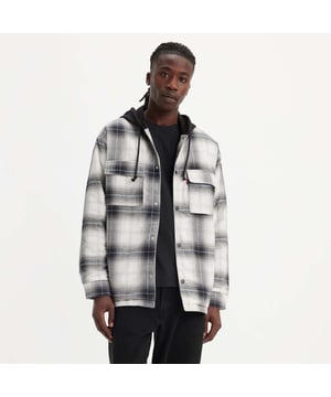 Heren Levis Hooded Jack Worker Overshirt in grijs.- Contrasterende kraag met capuchon.- Button-up voorkant.- Opgezette borstzakken.- Zijzakken op de heup.- Manchetten met knoop.- Relaxed fit.- 100% Polyester.- Ref: A72640002