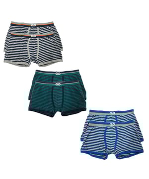 Pack-6 Boxers.
 Elastic rubber waistband with the logo embroidered on the front.
 Breathable fabric.
 Anatomical front with the ability to hold without squeezing.
 Seams seen in tone.
 Composition: 95% Cotton, 5% Elastane
 Care:
- Wash at max temperature. 30º.
 - Do not use bleach.
 - Do not use dryer.
 - Do not iron.
 - Do not dry clean.