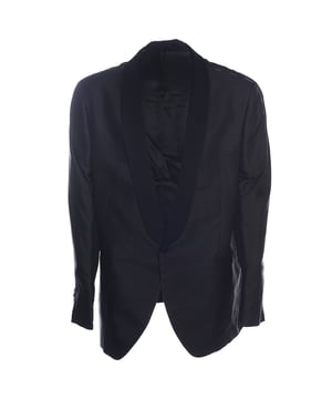 • 100% Silk • Collar • Double Buttons