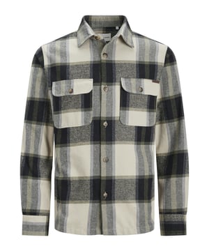 Dit flanellen overhemd voor jongens combineert een casual stijl met ultieme gezelligheid. Het klassieke ruitpatroon geeft het een tijdloze look die nooit uit de mode raakt. Dankzij de losse pasvorm biedt het veel bewegingsvrijheid en is het ideaal voor actieve dagen. De Kent-kraag en doorlopende knoopsluiting geven het overhemd een elegante touch. Praktische borstflapzakken met knoop bieden extra opbergruimte en benadrukken de rustieke charme. Gemaakt van zacht materiaal, garandeert het een hoog niveau van comfort en warmte. Of het nu voor school, vrije tijd of speciale gelegenheden is, dit overhemd is veelzijdig. Het kan perfect worden gecombineerd met jeans of chino's, waardoor het een echte allrounder in de garderobe is. Een must-have voor elke kleine avonturier. Stijlvol en comfortabel tegelijk, het zal snel een nieuwe favoriet worden.