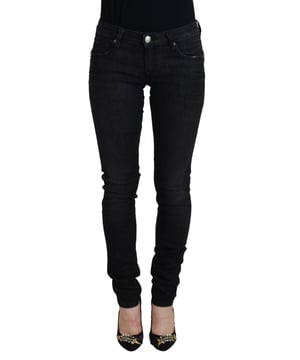 Brandnieuw met labels  
100% Authentieke ACHT Skinny Jeans  
Kleur: Zwart  
Model: Lage Taille Spijkerbroek  
Ritssluiting  
Logodetails  
Materiaal: 97% Katoen 3% Elastaan  
Materiaal: 97% Katoen 3% Elastaan