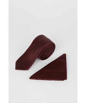 Complete the look with our collection of suit accessories. From classic bow ties, to lapel pins to braces and cuff links we've got everything you need to take suiting to the next level.Style: Burgundy Plain Tie And Pocket Square SetLength: Approx. 144cmFit: SlimIdeal for: Occasion