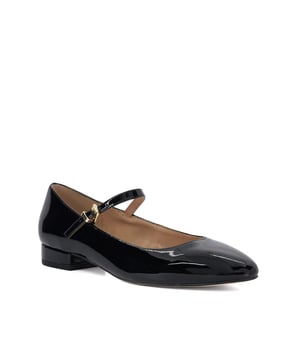 Make a style statement in our Happlie Mary Janes. Crafted with a metallic finish and low block heel, this classic yet contemporary style will add a playful touch to your everyday ensembles. This round toe silhouette features a buckled strap for extra comfort.